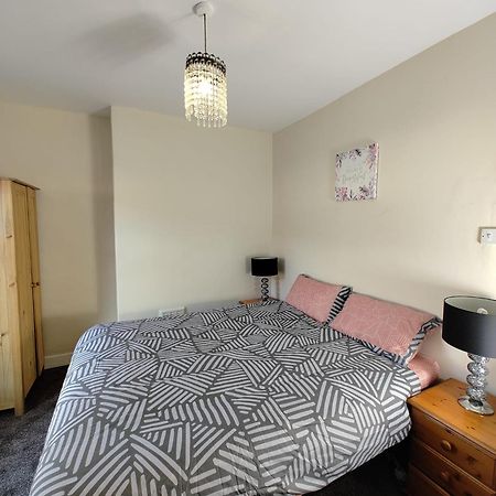 Anstuns Lodge Liverpool Ngoại thất bức ảnh