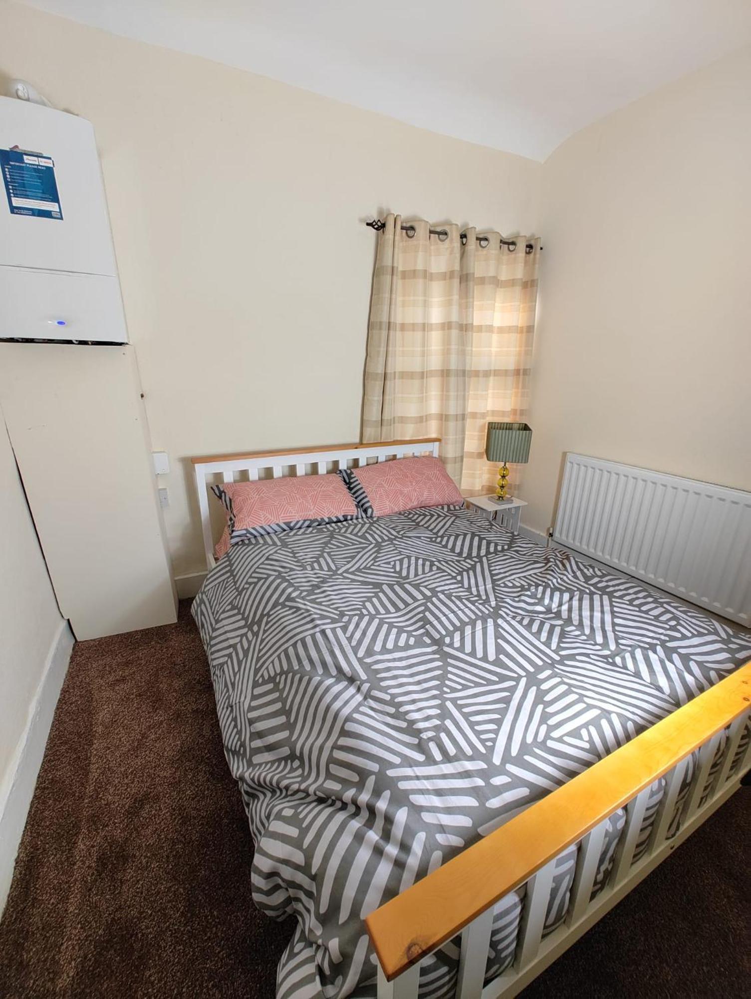 Anstuns Lodge Liverpool Ngoại thất bức ảnh